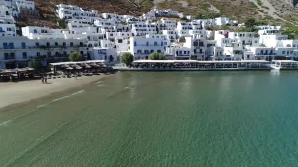 Kamares Aldeia Praia Ilha Sifnos Nos Ciclades Grécia Vista Aérea — Vídeo de Stock