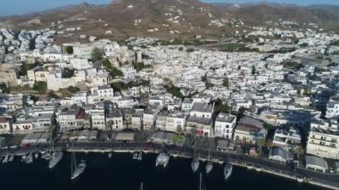 Yunanistan 'ın Cyclades bölgesindeki Naxos adasındaki Chora köyü gökyüzünden