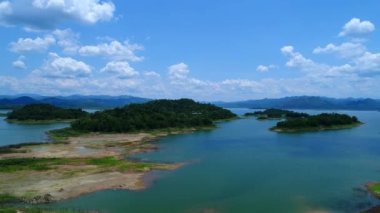 Tayland 'daki Kaeng Krachan Milli Parkı gökyüzünden görüldü.