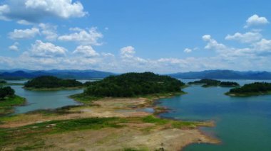 Tayland 'daki Kaeng Krachan Milli Parkı gökyüzünden görüldü.