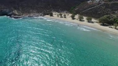 Yunanistan 'ın Kiklad adasındaki Serifos adasındaki Psili Ammos plajı fro görüldü