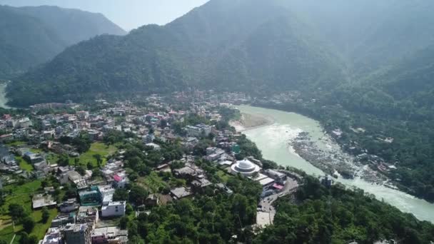 Staden Rishikesh Staten Uttarakhand Indien Sett Från Himlen — Stockvideo