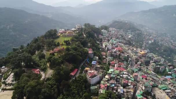 Staden Gangtok Sikkim Indien Sett Från Himlen — Stockvideo