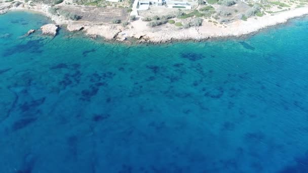 Yunanistan Kiklad Adasındaki Naxos Adasındaki Aliki Köyü Gökyüzünden — Stok video