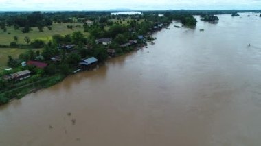 Güney Laos 'taki Don Det yakınlarında gökyüzünden görünen 4000 ada.