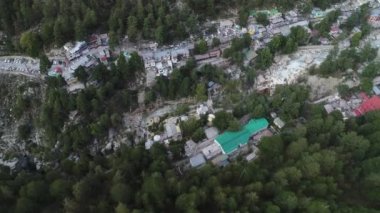Hindistan 'ın Uttarakhand eyaletindeki Gangotri köyü gökyüzünden görüldü.