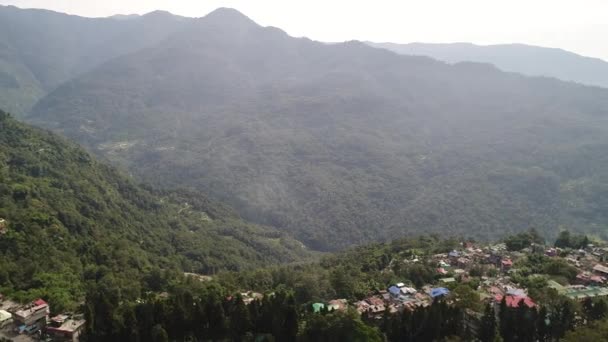 Gangtok Πόλη Στο Sikkim Στην Ινδία Δει Από Τον Ουρανό — Αρχείο Βίντεο