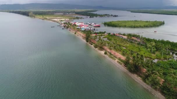 Pueblo Pesquero Cerca Sihanoukville Camboya Visto Desde Cielo — Vídeo de stock