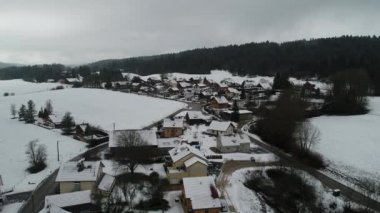 Saint-Point-Lac Köyü Fransa 'da Doubs ile dans ediyor.