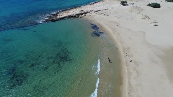 Playa Aliki Isla Naxos Las Cícladas Grecia Visto Desde — Vídeo de stock