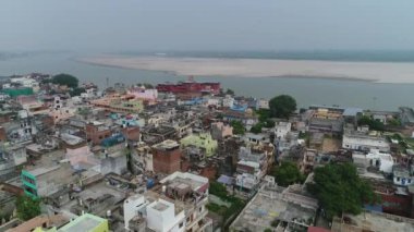 Hindistan 'ın Uttar Pradesh kentindeki Varanasi (Benares) şehri gökyüzünden görüldü
