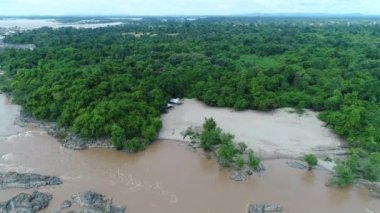 Güney Laos 'ta Don Det yakınlarında gökyüzünden görünen 4000 ada