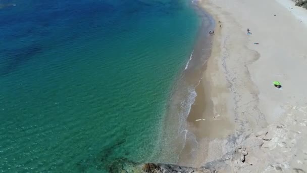 Playa Aliki Isla Naxos Las Cícladas Grecia Visto Desde — Vídeo de stock