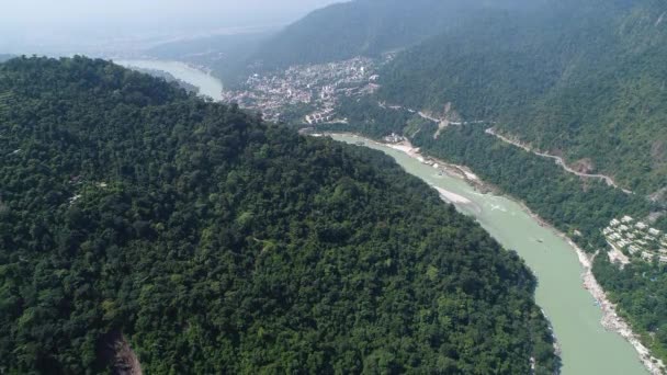 Río Ganges Cerca Del Estado Rishikesh Uttarakhand India Visto Desde — Vídeo de stock
