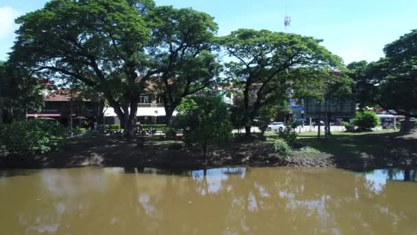 Kamboçya - 124; Ville de Siem Reap vue du ciel — Stok video