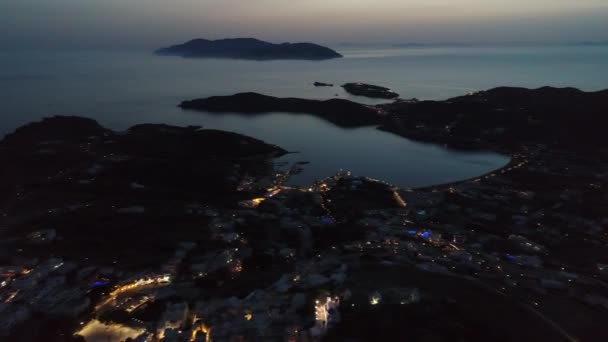 Village de Chora sur l 'jalá le d' Ios vue de nuit — Vídeos de Stock