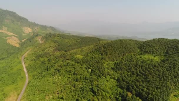 Réserve d'eau de Vang Vieng au laos vue du ciel — Wideo stockowe