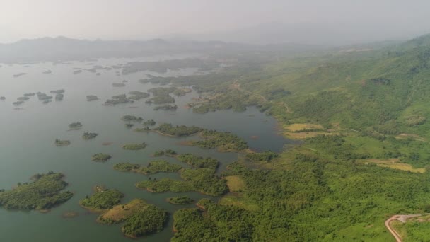 Réserve d'eau de Vang Vieng au laos vue du ciel — Stock video