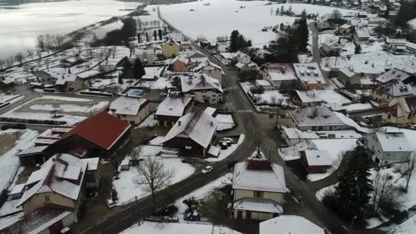 Village de Saint-Point-Lac dans le Doubs en França — Vídeo de Stock