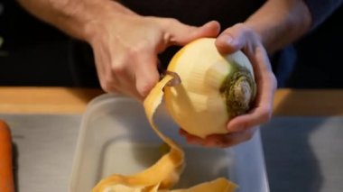 Taze organik şalgam hazırlığı