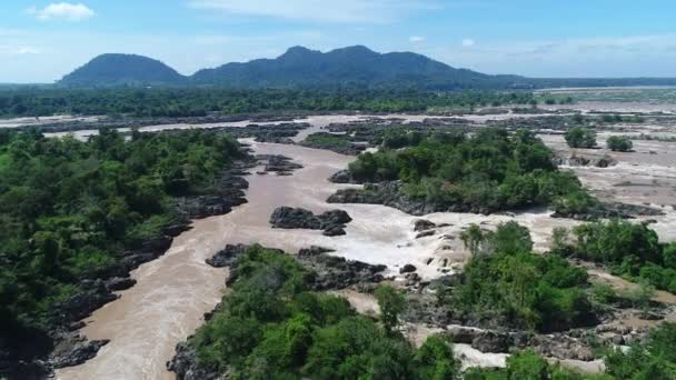 Si Phan Don ou "4 000 presidentles" prpresidents de Don Det au sud du Laos vue du ciel — стоковое видео