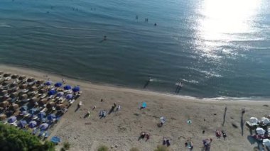 Yunanistan 'ın Cyclades kentindeki Naxos adası gökyüzünden görülüyor