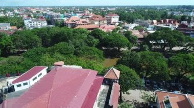 Kamboçya - 124; Ville de Siem Reap vue du ciel