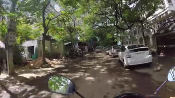 Прогулка Мотоцикле Городе Siemreap Камбодже — стоковое видео