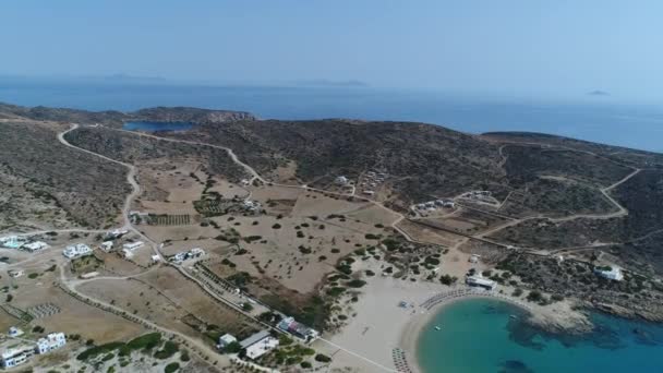 Пляж Магганарі Острові Йос Кікладах Греції — стокове відео