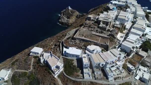 Stranden Kastro Sifnou Sifnos Cykladerna Grekland Med Utsikt Över Luften — Stockvideo