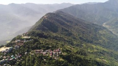 Hindistan 'da Sikkim eyaleti gökyüzünden görüldü.