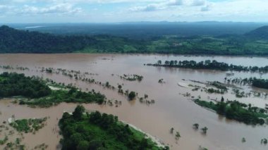 Güney Laos 'ta Don Det yakınlarında gökyüzünden görünen 4000 ada