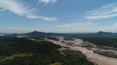 Güney Laos 'ta Don Det yakınlarında gökyüzünden görünen 4000 ada