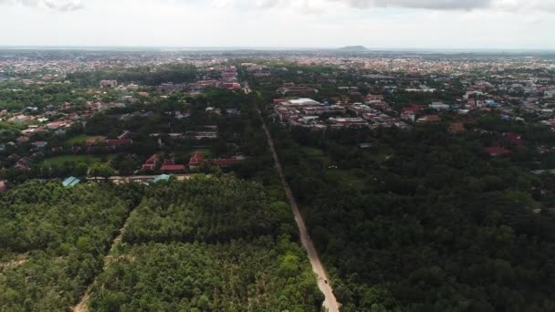 Ville de Siem Reap au Cambodge vue du ciel — Stockvideo