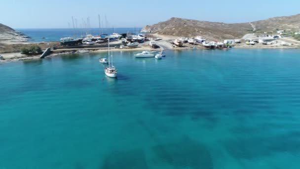 Monastiri Playa Isla Paros Las Cícladas Grecia Visto Desde — Vídeo de stock