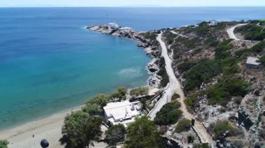 Yunanistan 'ın Kiklad adasındaki Sifnos adasındaki Chrisopigi Faros Manastırı