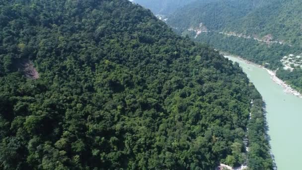 Ganges Floden Nær Rishikesh Staten Uttarakhand Indien Set Fra Himlen – Stock-video
