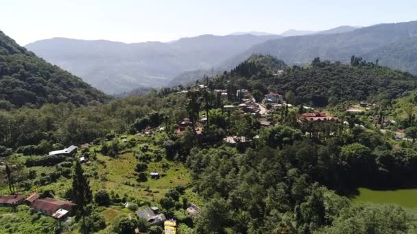 Hindistan Sikkim Eyaletindeki Yuksom Köyü Gökyüzünden Görüldü — Stok video
