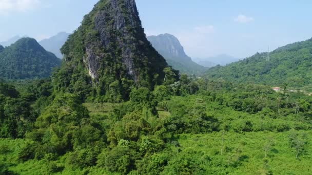 Природный Ландшафт Вблизи Города Ван Вьенг Лаосе Видимый Неба — стоковое видео