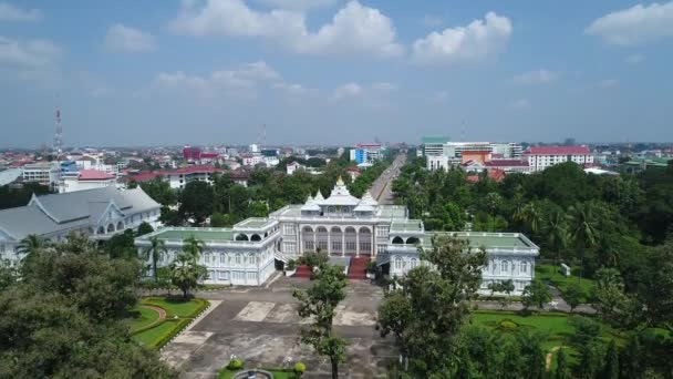 Προεδρικό Μέγαρο Στη Βιεντιάν Του Λάος Ορατό Από Τον Ουρανό — Αρχείο Βίντεο