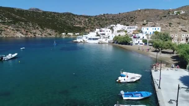 希腊Cyclades的Sifnos岛上的Faros海滩 — 图库视频影像