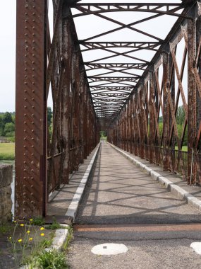 2021 'de Garrit Saint-Cyprien Sahili Köprüsü hava görüntüsü