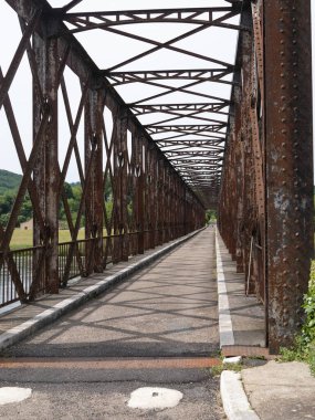 2021 'de Garrit Saint-Cyprien Sahili Köprüsü hava görüntüsü