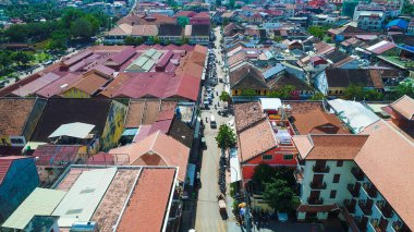 Kamboçya 'daki Siem Reap şehri gökyüzünden görüldü