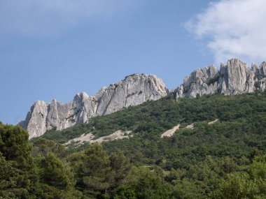 Dentelles de Montmiraille Dağı