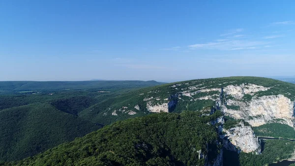 Fransa 'daki Ardeche geçitlerinin hava manzarası