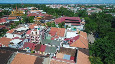 Kamboçya 'daki Siem Reap şehri gökyüzünden görüldü