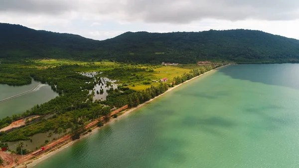 空から見たカンボジア シアヌークビル周辺の風景 — ストック写真