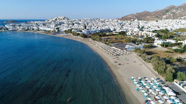 Yunanistan 'ın Kiklad adasındaki Naxos adasındaki Chora Köyü gökyüzünden görüldü