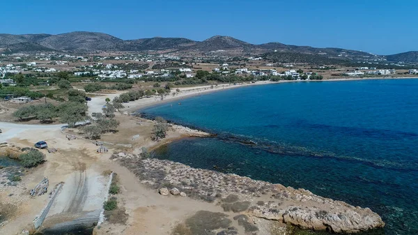 Yunanistan 'ın Kiklad adasındaki Naxos adasındaki Aliko plajı gökyüzünden görüldü